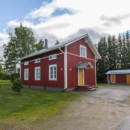 Erkin Haussi Vila Ilmajoki Exterior foto
